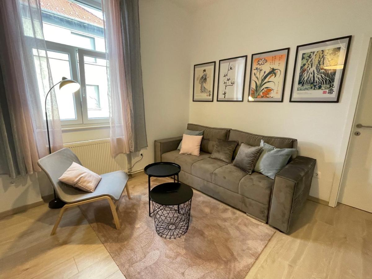 At Home - City Center Zagabria Esterno foto